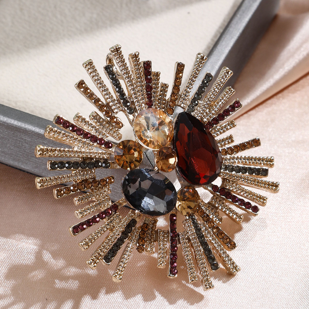 Broche en cristal de luxe haut - Women'S Accessories Manufacturers avis et prix