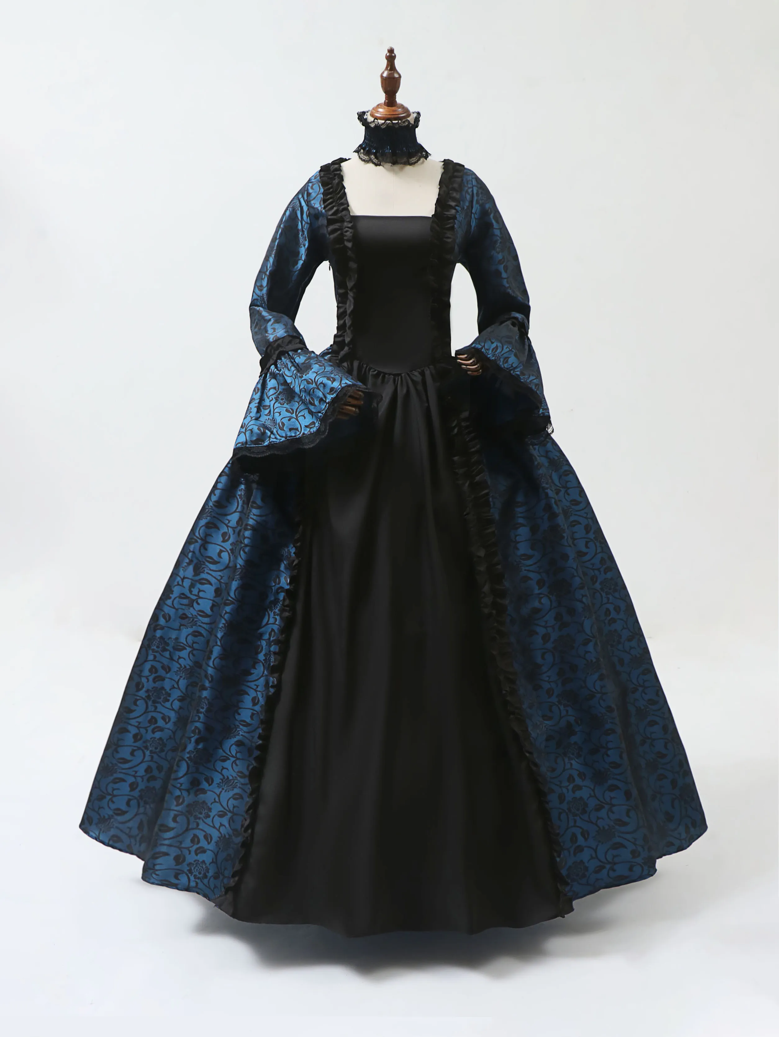 Cosplay Marie Antoinette Robe  - Women'S Accessories Louis Vuitton avis et prix