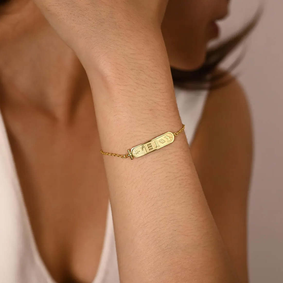 Bracelet personnalisé avec nom - Women Accessories Egypt avis et prix