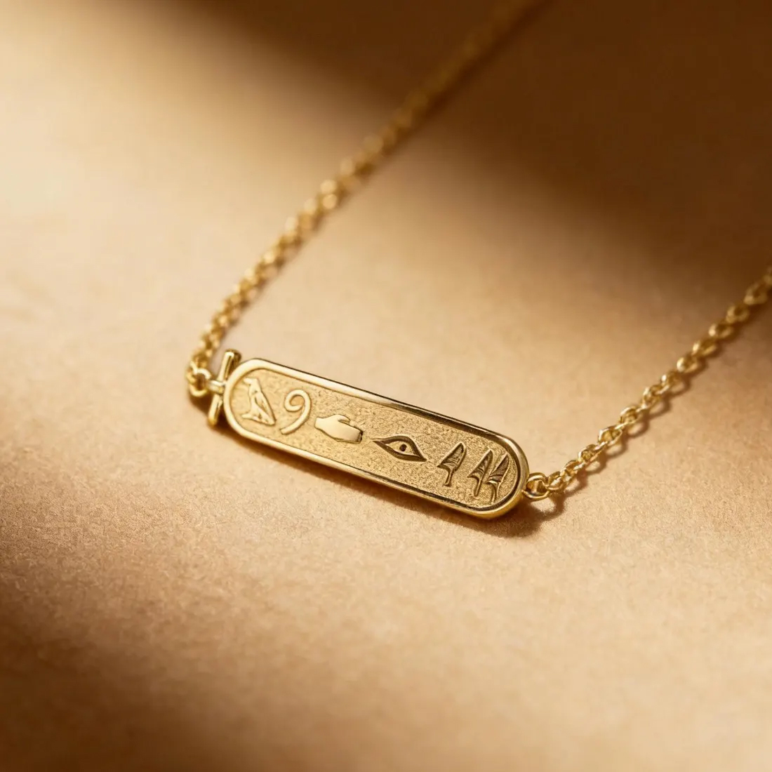 Bracelet personnalisé avec nom - Women Accessories Egypt avis et prix